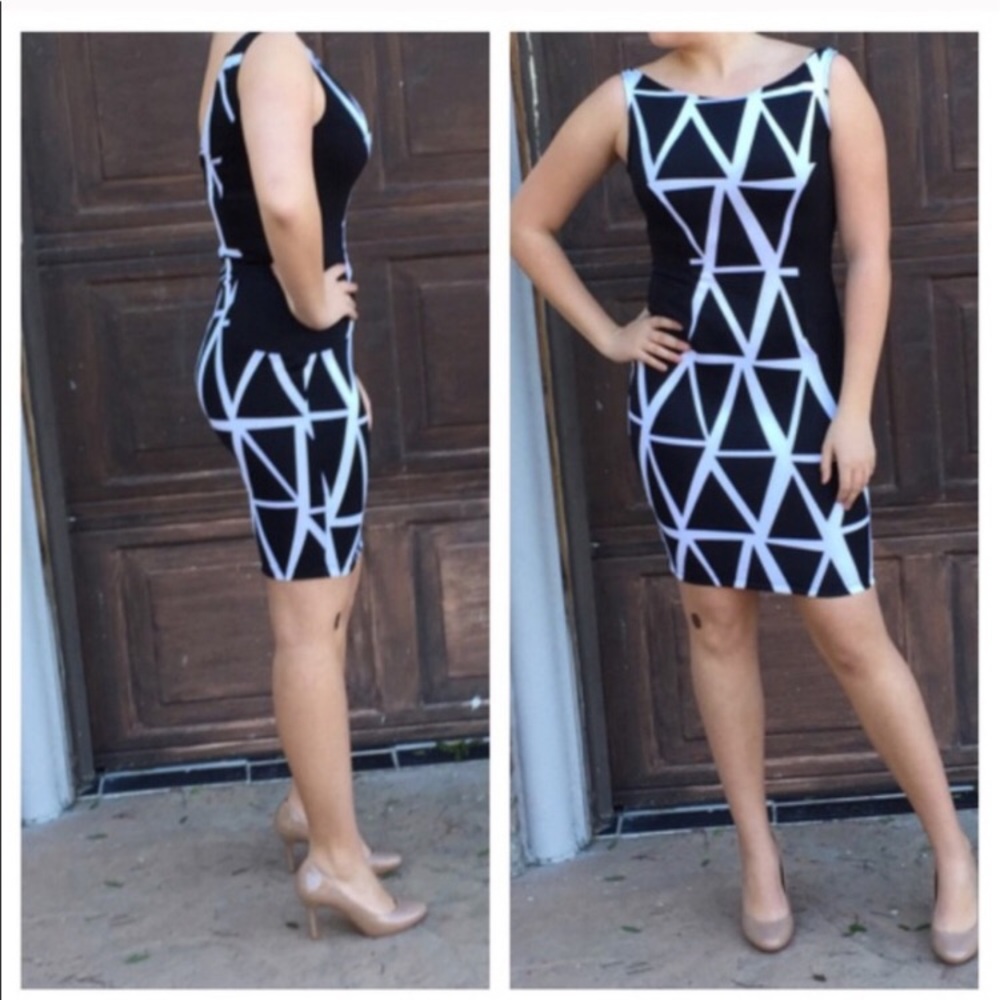 2/$20CLOSET CLOSING Gorgeous Short Tank Dress❤️ - Picture 2 of 8